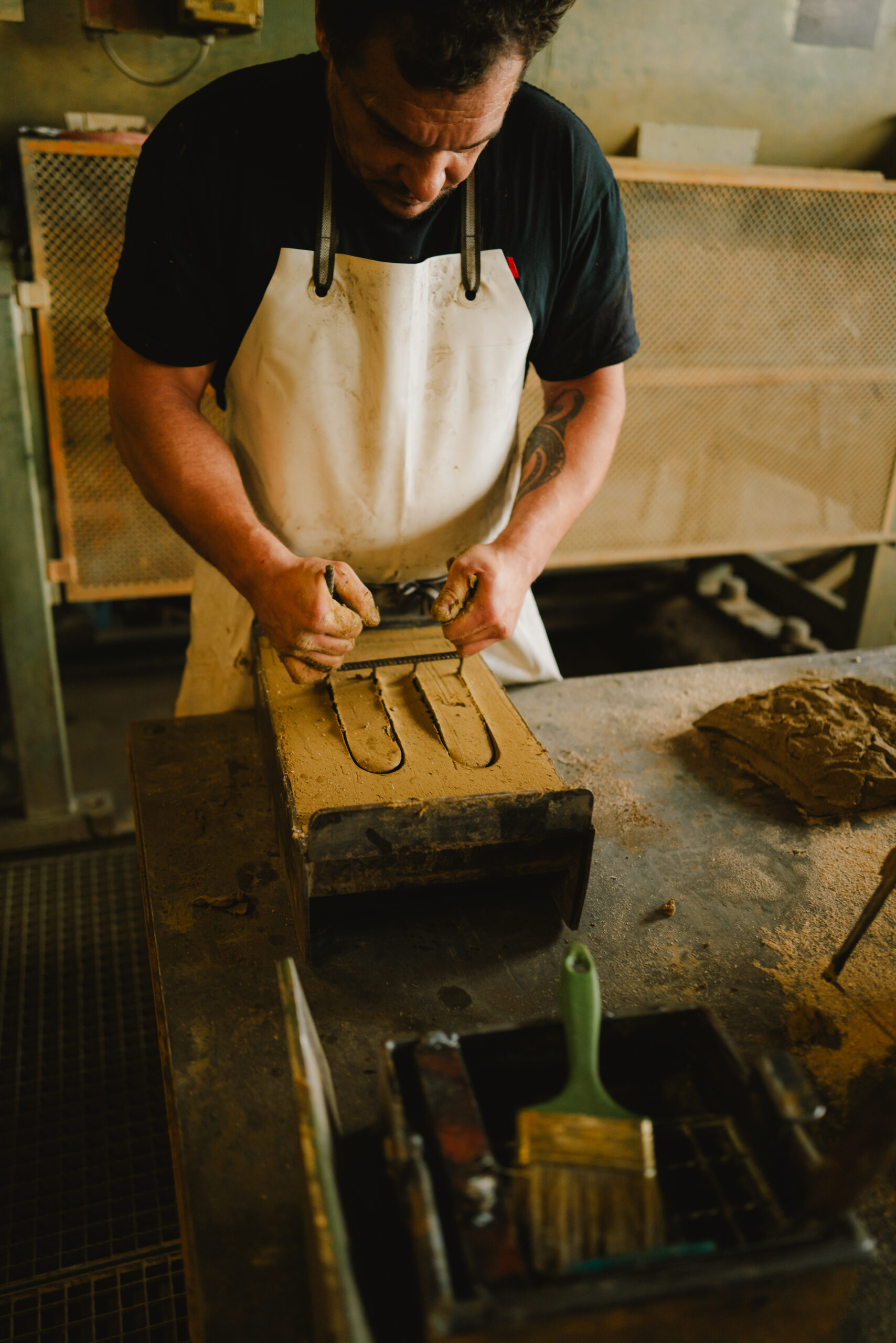 GIMA Werk Handschlagproduktion